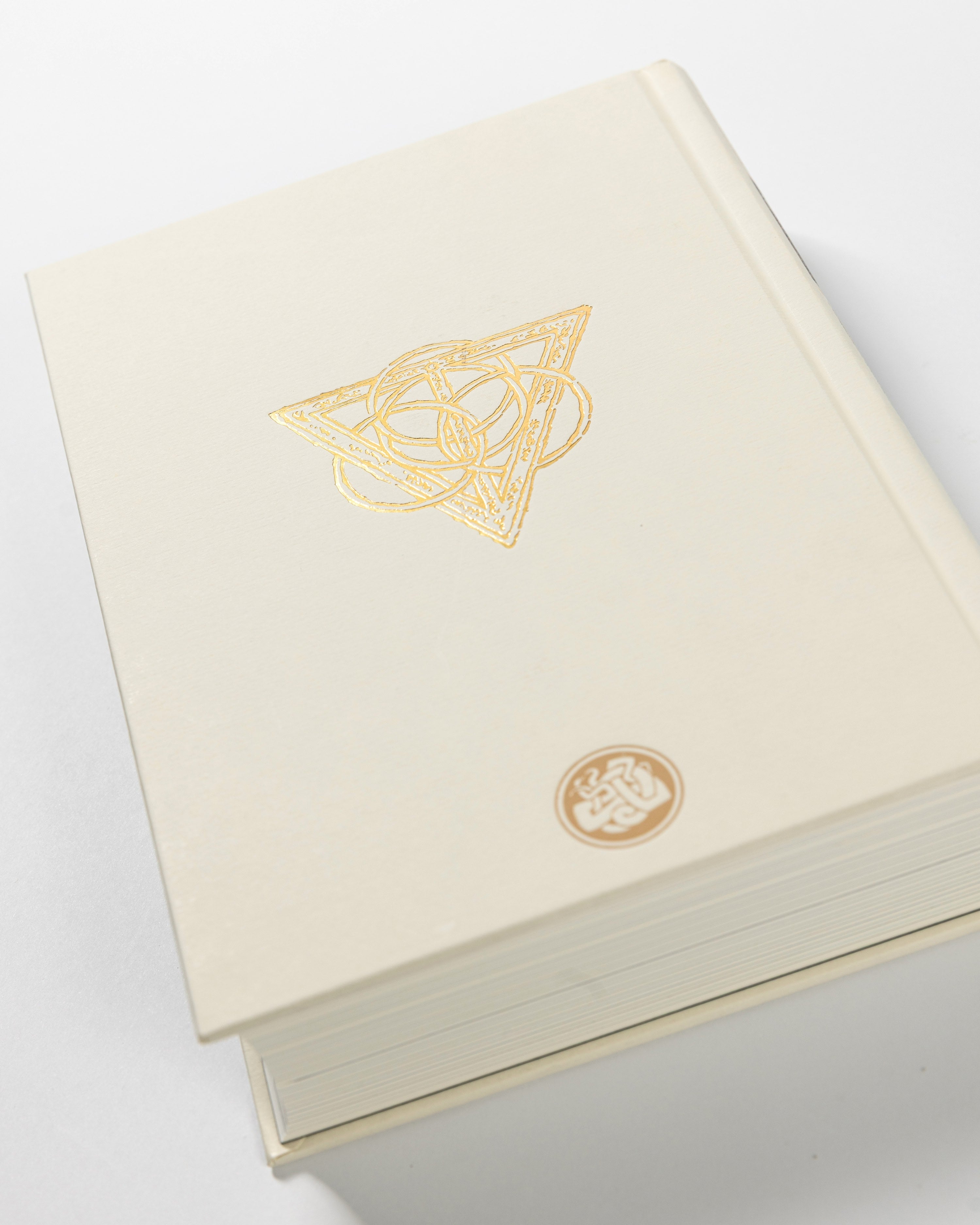 {Pre-order} Grace Given: The Mythology of Elden Ring (Deluxe Edition)