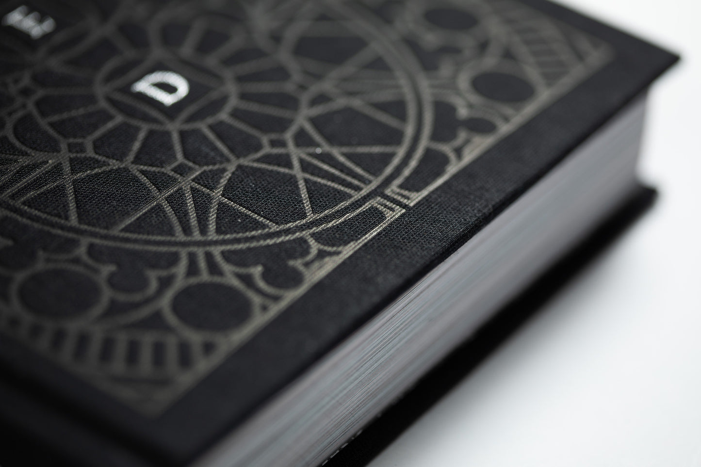You Died: The Dark Souls Companion (black cloth edition)